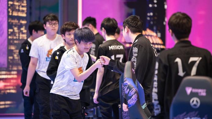 Worlds: Po regionálních bitvách se utká Evropa s Čínou