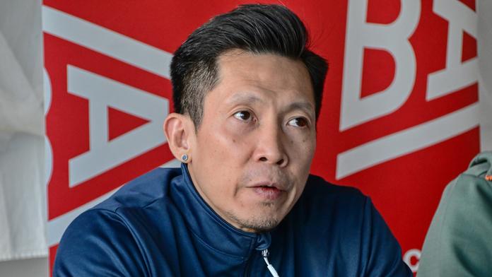 Trenér české badmintonové reprezentace James Chua