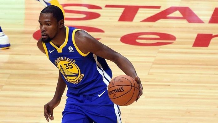 Forma úřadujícího mistra Golden State stoupá. Vyhrál v Denveru!