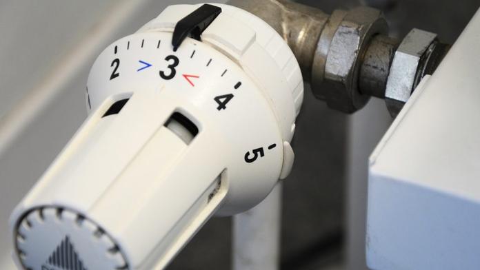 Spotřeba tepla ze soustav zásobování dál klesala. V průmyslu se ve druhém čtvrtletí snížila o 17 %