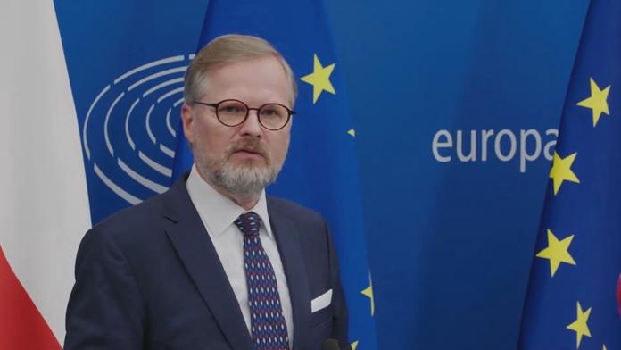 Špatné zprávy pro Fialu. Podle průzkumu mu ze světových lídrů nejméně důvěřují