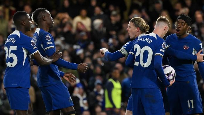 Velký večer hvězdy Chelsea zkazili spoluhráči. Ostudné chování, zuřil kouč