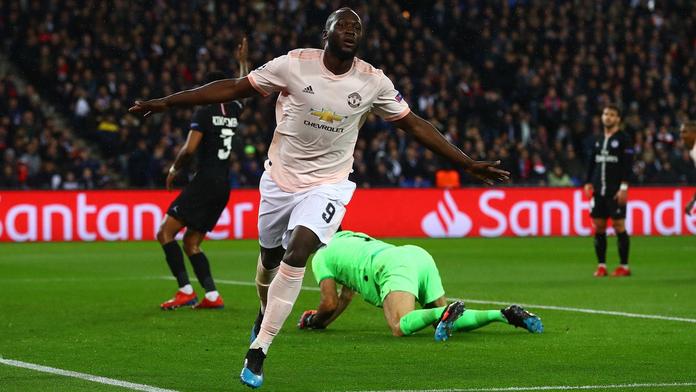 Divoký konec PSG! United spasila penalta v závěru, rozhodl VAR