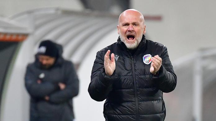 Trenér fotbalové Plzně Michal Bílek