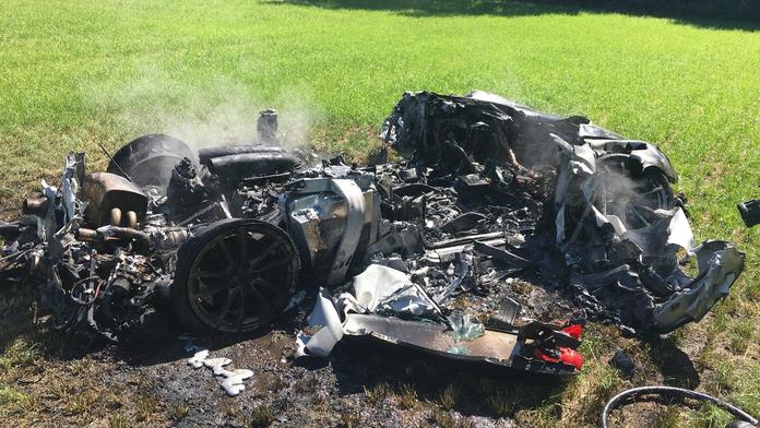 Ferrari za 6 milionů korun mu dělalo radost necelou hodinu...