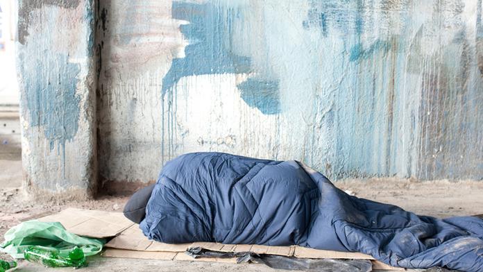 V Itálii umrzl bezdomovec. Částka na jeho účtu vás rozhodně překvapí