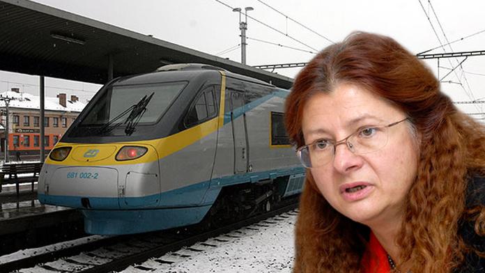 ON-LINE: Bez miliard navíc lepší vlaky nebudou