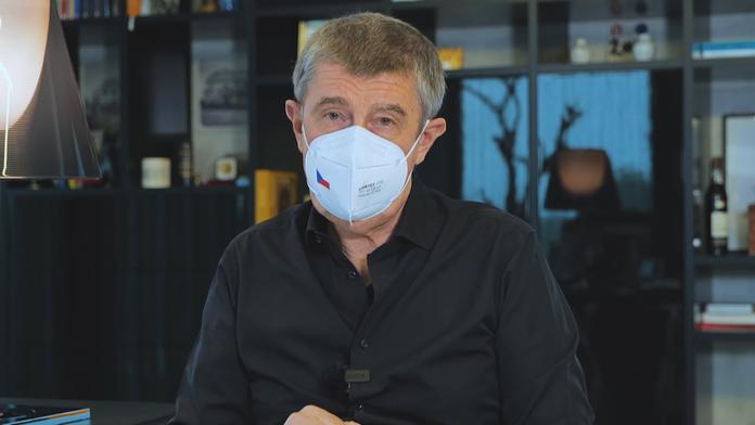 Babiš sliboval od dubna 100 tisíc očkovaných denně, Česko v tom zaostává