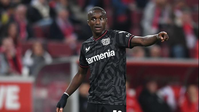 Přijdou Hložek a Schick o spoluhráče? Po hvězdě Leverkusenu touží Arsenal