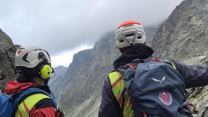 Muž v Tatrách uklouzl před očima partnerky. Padal 200 metrů, neměl šanci přežít