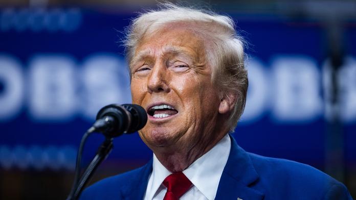 Trump zneužil další celebritu! Zveřejnil upravené snímky se zpěvačkou Taylor Swift