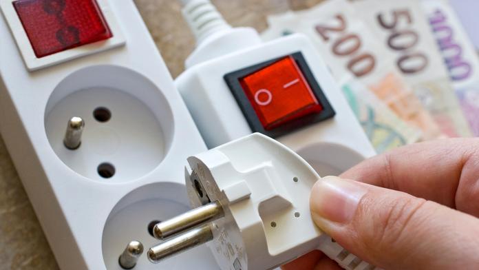 Energetické firmy už započítávají cenový strop. Dotkne se půl milionu klientů