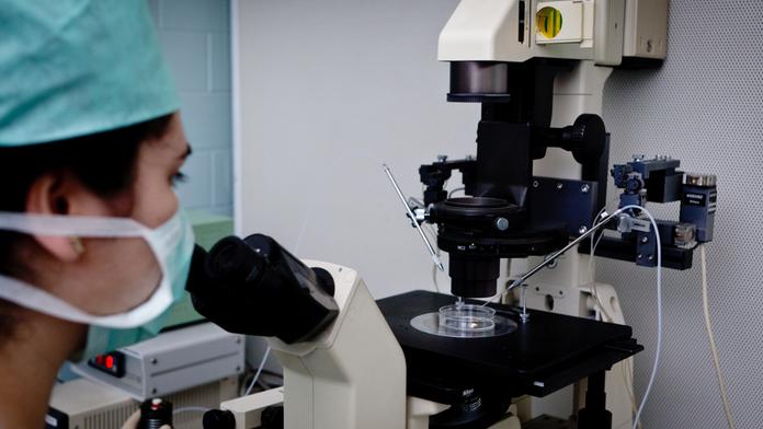 Vědci z Brna vynalezli systém na odhalení Parkinsonovy nemoci