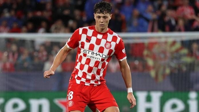 Staré časy ožily: Hancko přihrál, Krejčí skóroval. Kouč ho po vlastňáku nešetřil