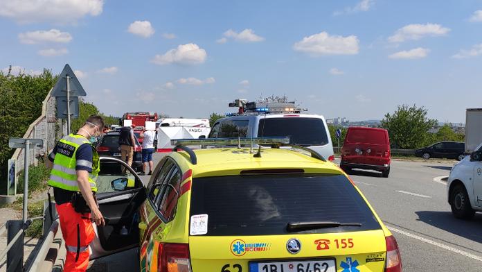Tragédie na Brněnsku! Mladý motorkář nepřežil střet s dodávkou