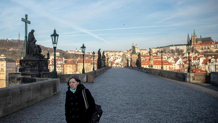 Česko je zase best in covid. Denní nárůsty má nejvyšší na celém světě