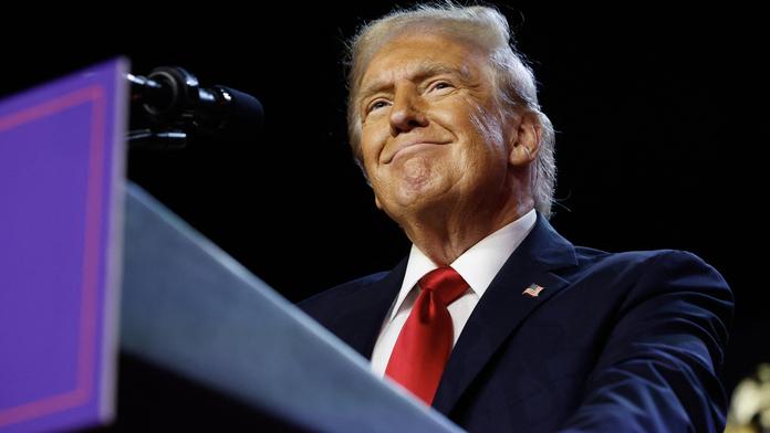 Trumpova fantazie nezná mezí. Chtěl by se stát papežem