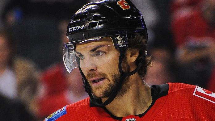 Frolík končí v Calgary! Flames ho vyměnili za čtvrté kolo draftu