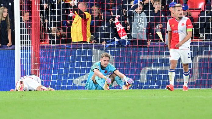 Smutek v Edenu. Slavia ztratila naději v nastavení, Lens vystřelil body Aguilar