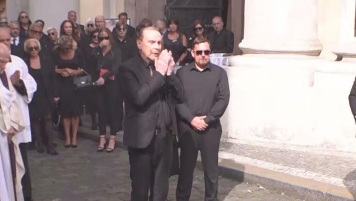 Nejbližší se rozloučili se Zagorovou: Margita v slzách, Bohdalová přišla pozdě