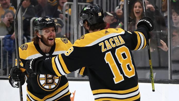 Rozjetý Boston opět vyhrál. Rozhodl Zacha po přihrávce Pastrňáka