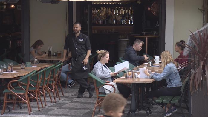 Chyběli jste, vzkazovali restauratéři. Prostřeli i pro nultého zákazníka