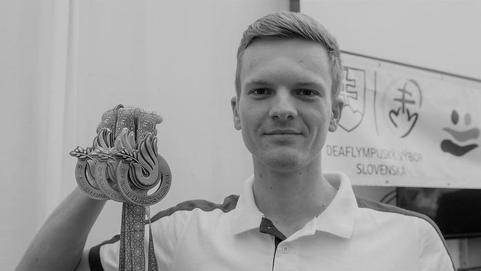 Zesnulý cyklista Adrián Babič