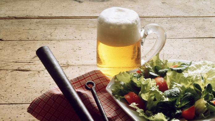 Přežijte den se 100 Kč: Po skvělých špagetách vám zbyde i na pivo
