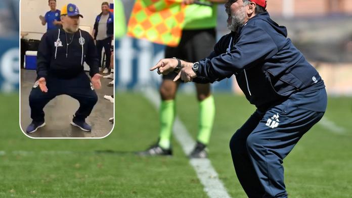 Maradona řádil v šatně, po první výhře to rozjel ve velkém stylu