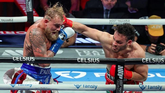 Slavný boxer Chávez byl zatčen. Je napojen na obávaný mexický kartel