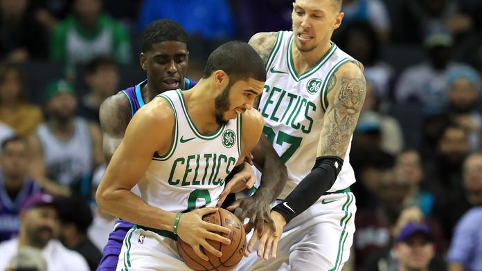 Boston dál vládne NBA, poradil si i s Charlotte