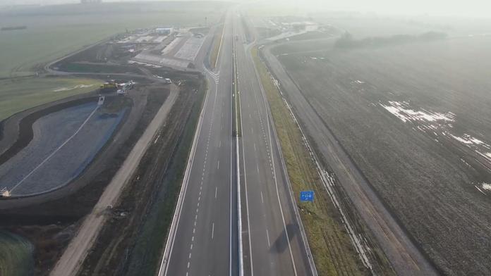 Řidiče v příštích letech čekají hody. Letos ŘSD rozestaví přes 100 km nových dálnic