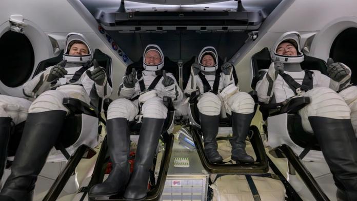 Astronauti museli být evakuovaní z vesmírné stanice. Tohle se nikdy v historii nestalo