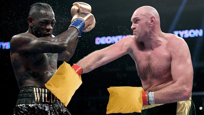 Boxer Wilder si rýpl do neporaženého Furyho: Místo pěstí má jen polštáře!