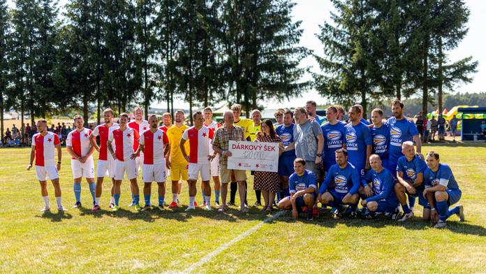 Souček nebo Coufal. Tým legend Slavie odehrál premiérový zápas pro dobrou věc
