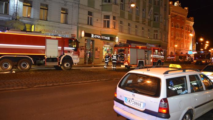Požár pokoje hotelu v centru Prahy! Ven museli Dánové i Švédové!