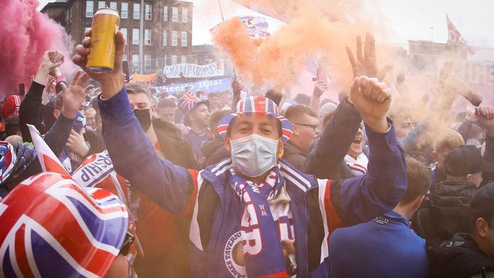Fanoušci Rangers v dalších problémech, za údajný rasismus jdou k soudu