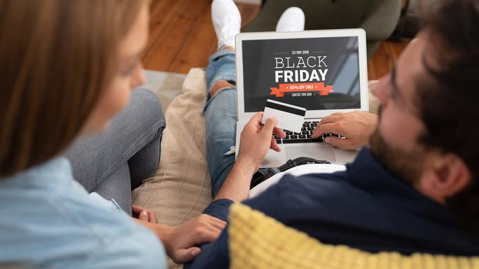 Epidemie dopadla i na Black Friday. Češi si slevy užijí jen přes internet