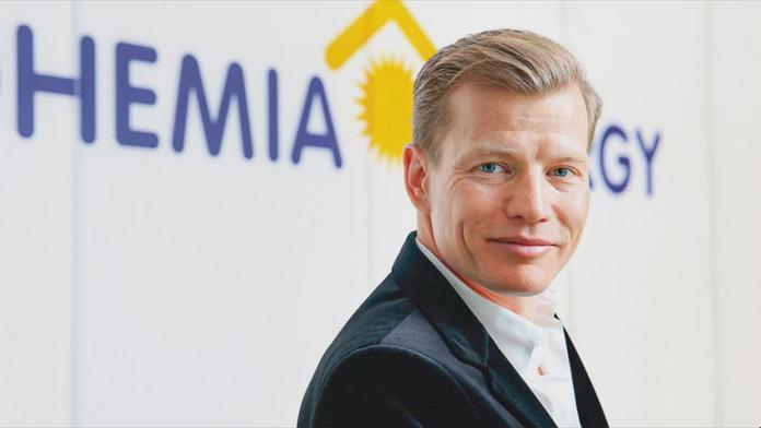 Majitel Bohemia Energy nekončí, dodává energie přes svou další firmu