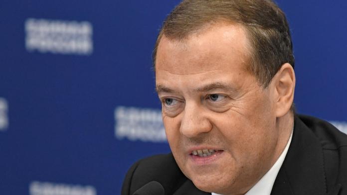 Dmitrij Medveděv