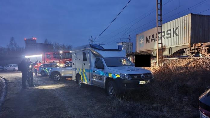 Muž na Žďársku zemřel po srážce s vlakem. Policie neštěstí vyšetřuje