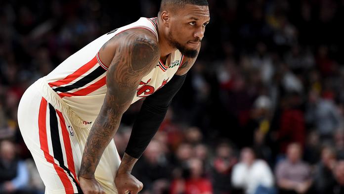 Rozhodčí zařízli Portland, Lillardových 42 bodů tak přišlo vniveč