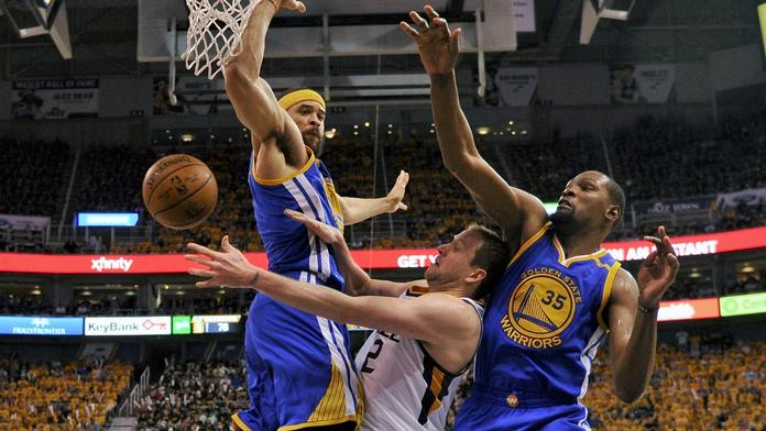Překvapení se nekonalo. Warriors zdolali Utah i potřetí