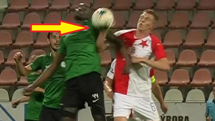 Sudí u videa přiznali chybu: Slavia dala v Příbrami neregulérní gól!