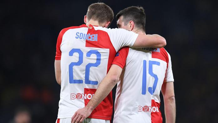Bídná sezona! Český fotbal je nad propastí, vypadne z elitní patnáctky?
