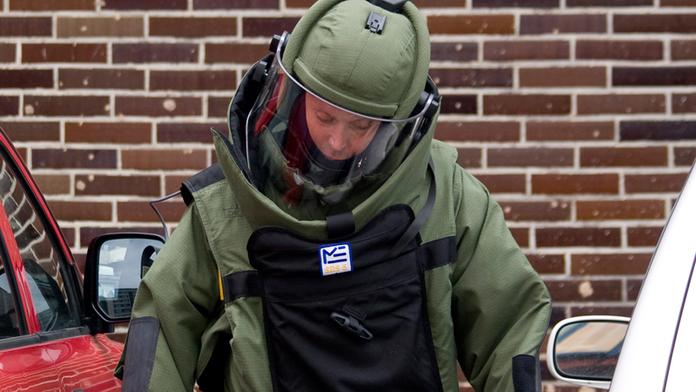 Hloupý zkrat. Mladík (22) místo zaplacení pokuty nahlásil bombu
