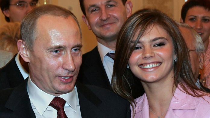 Putin má mít dalšího potomka. Jeho milenka je prý těhotná