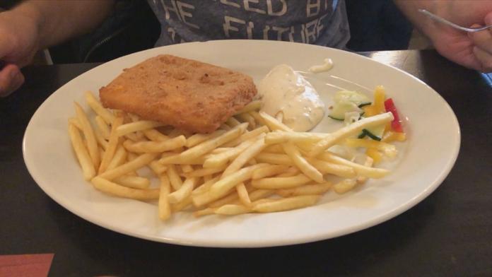 Polední menu za 200 korun. Letos obědy ještě zdraží, varuje ekonomka