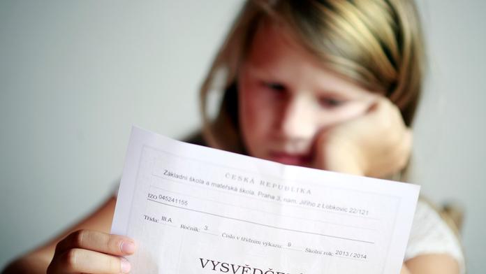 Děti v Česku se učí skoro 200 dní, jinde mají měsíc volna navíc!