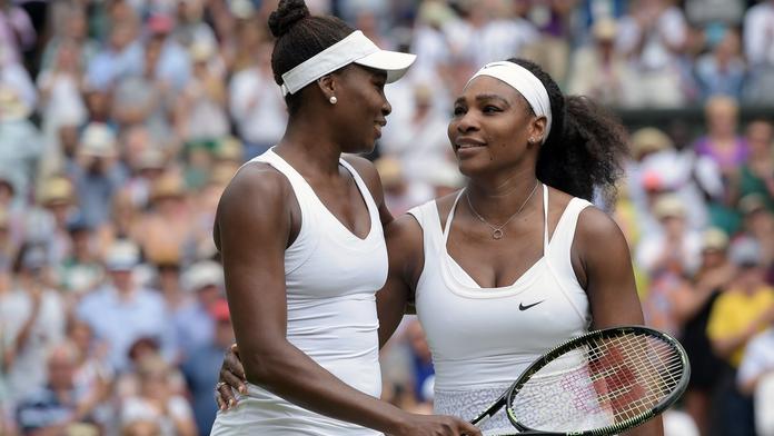 Hrála skvěle, chválila poraženou sestru Serena Williamsová